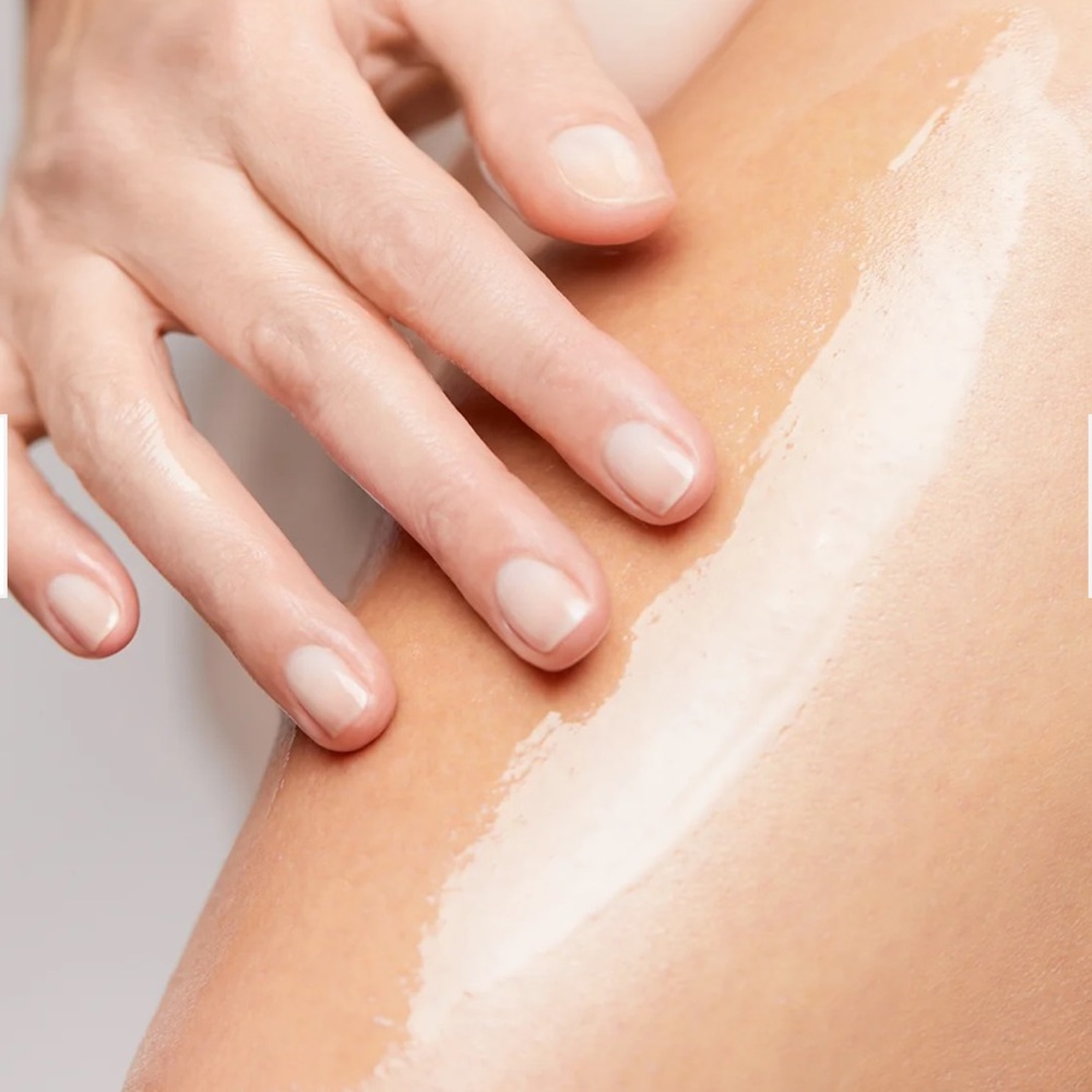 Blue Lagoon Body Oil - Picture 3 of 5